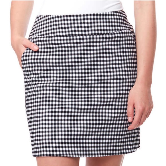 S.C. & Co. Women’s Pull-on Skort with Petal Slits - Picture 1 of 6